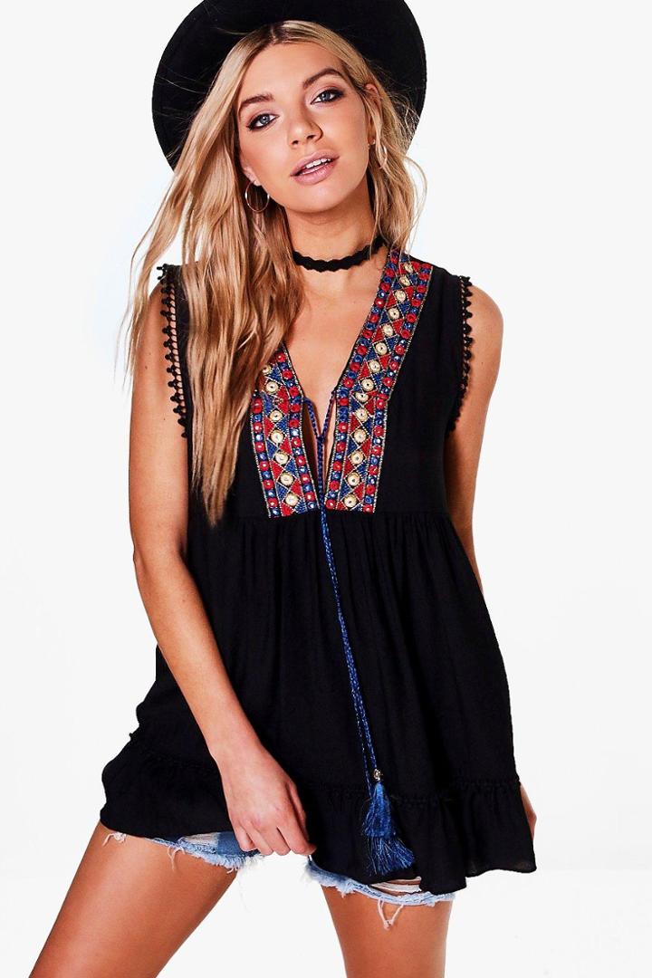 Boohoo Eva Embroidered Smock Top Black