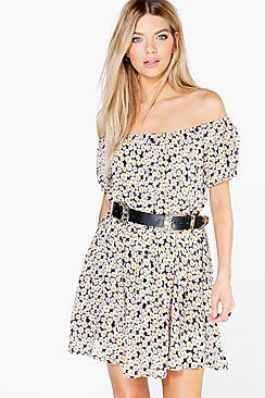 Boohoo Bekki Daisy Print Button Through Swing Dress