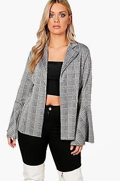 Boohoo Plus Lindsey Flare Sleeve Check Blazer