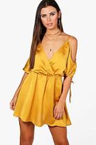 Boohoo Petite Phoebe Plunge Satin Batwing Skater Dress