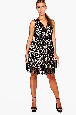 Boohoo Plus Sophie Boutique Crochet Lace Skater Dress
