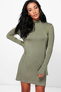 Boohoo Briella High Neck Frill Cuff Shift Dress