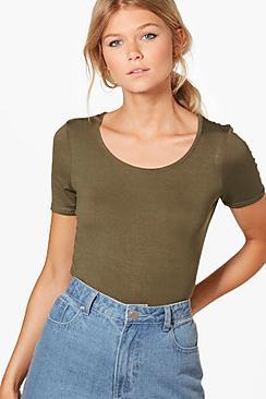 Boohoo Petite Basic T-shirt