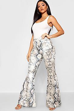 Boohoo Velvet Snake Flare Leg Trouser