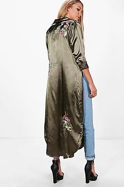 Boohoo Freya Embroidered Satin Duster