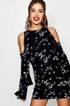 Boohoo Petite Darcy Cold Shoulder Floral Shift Dress