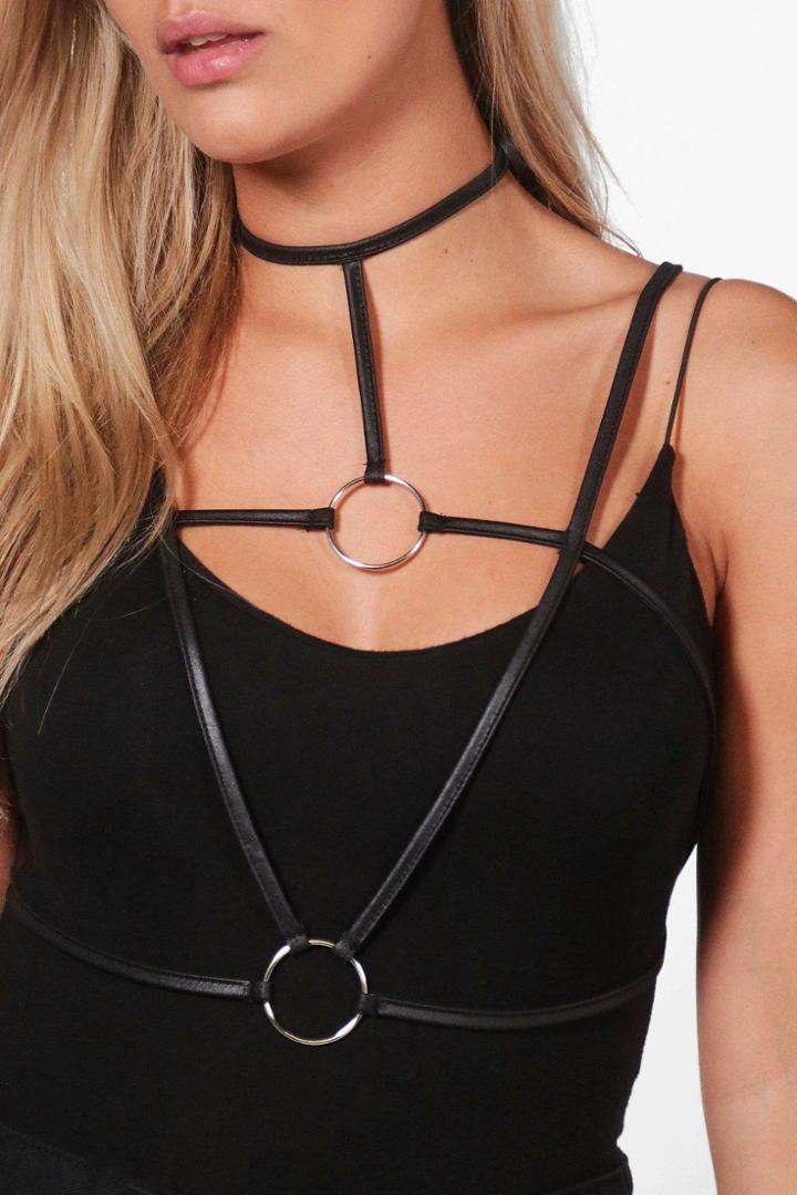 Boohoo Plus Maisie Pu And Ring Harness Black