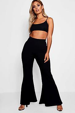 Boohoo Plus Crepe Flared Trouser
