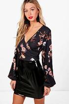 Boohoo Floral Cross Over Slouchy Crop