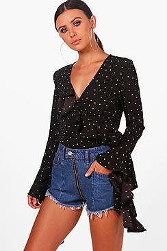Boohoo Petite Sonia Spot Print Ruffle Tie Blouse