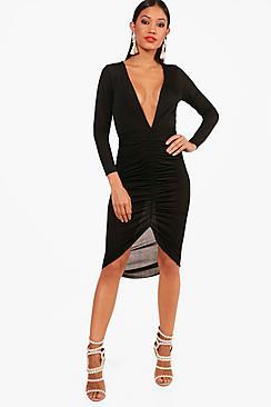 Boohoo Trish Plunge Neck Ruched Front Bodycon Dress