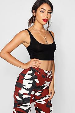 Boohoo Basic Scoop Neck Crop Top