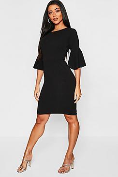 Boohoo Angel Sleeve Crew Neck Midi Dress