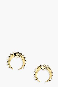 Boohoo Bella Boho Horn Stud Earrings