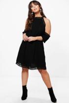 Boohoo Plus Leah Crochet Lace Open Shoulder Shift Dress Black