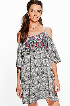 Boohoo Zoya Sketchy Mono Paisley Open Shoulder Dress