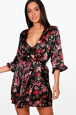 Boohoo Imogen Printed Ruffle Sleeve Kimono Robe
