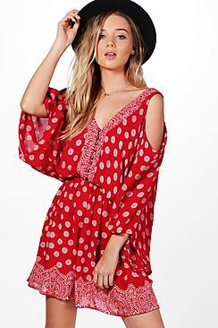 Boohoo Bella Cold Shoulder V-neck Skater Dress