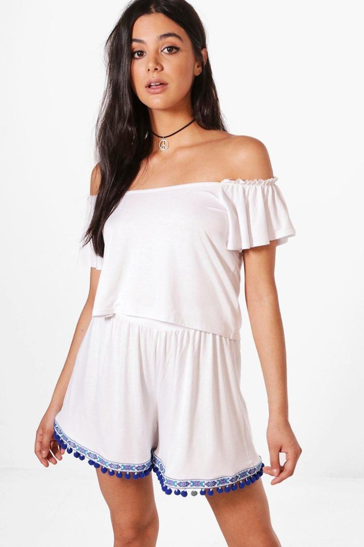 Boohoo Tara Pom Pom Trim Shorts White