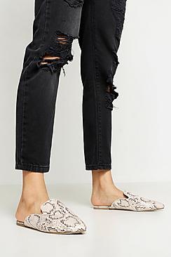 Boohoo Wide Fit Pointed Flat Mules
