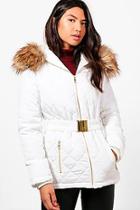 Boohoo Danielle Diamond Quilted Jacket With Faux Fur Trim