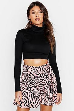Boohoo Pleated Animal Print Shorts