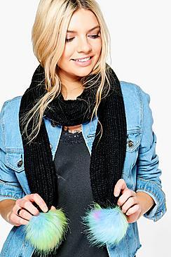 Boohoo Gracie Mermaid Pom Knitted Scarf