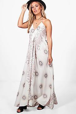 Boohoo Plus Cindy Paisley Printed Halterneck Maxi Dress