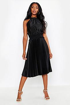Boohoo Shirred Waist Pleated Midi Dress