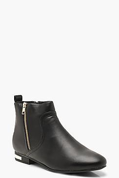 Boohoo Metal Trim & Zip Chelsea Boots