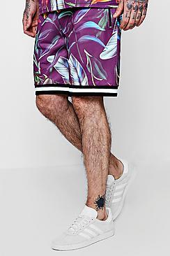 Boohoo All Over Feather Print Mid Length Shorts Co-ord
