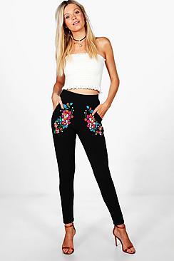 Boohoo Abigail Embroidered Detail Skinny Trousers