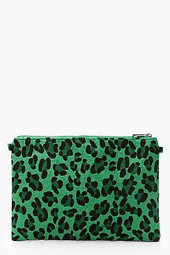 Boohoo Coloured Leopard Ziptop Clutch And Chain
