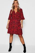 Boohoo Plus Animal Print Horn Button Skater Dress