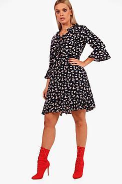 Boohoo Plus Alana Ditsy Ruffle Cut Out Tea Dress