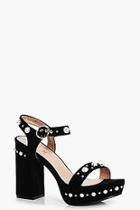 Boohoo Tia Pearl Stud Platform Heels