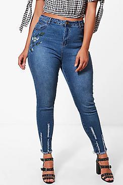 Boohoo Plus Faith Embroidered Skinny Jean