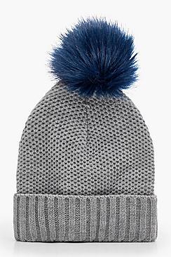Boohoo Amy Contrast Pom Knitted Beanie