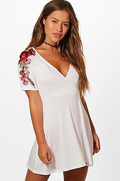 Boohoo Petite Lauren Embroidered Skater Dress