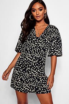 Boohoo Petite Dalmatian Print Button Through Shift Dress