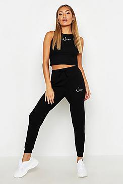 Boohoo Woman Embroidered Jogger