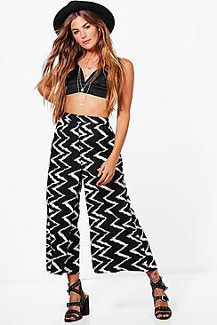 Boohoo Kalisa Monochrome Zig Zag Wide Leg Culottes