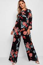 Boohoo Plus Large Twist Front Jumpsuit