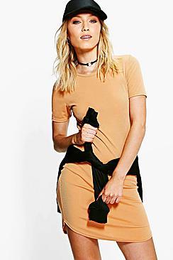 Boohoo Vicky Curved Hem Ribbed Bodycon Dress