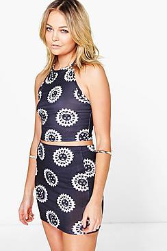 Boohoo Sore Sun And Moon Crop & Mini Skirt Co-ord Set