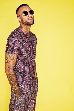 Boohoo Baroque Print Muscle Fit Tee Co-ord