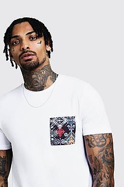 Boohoo Muscle Fit T-shirt With Aztec Printed Pocket