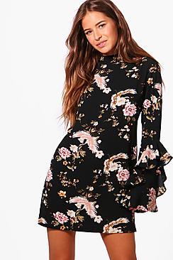 Boohoo Petite Kelly Floral Ruffle Sleeve Shift Dress