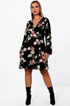 Boohoo Plus Paige Ruffle Detail Floral Tea Dress