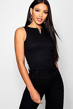 Boohoo Basic Notch Ribbed Vest